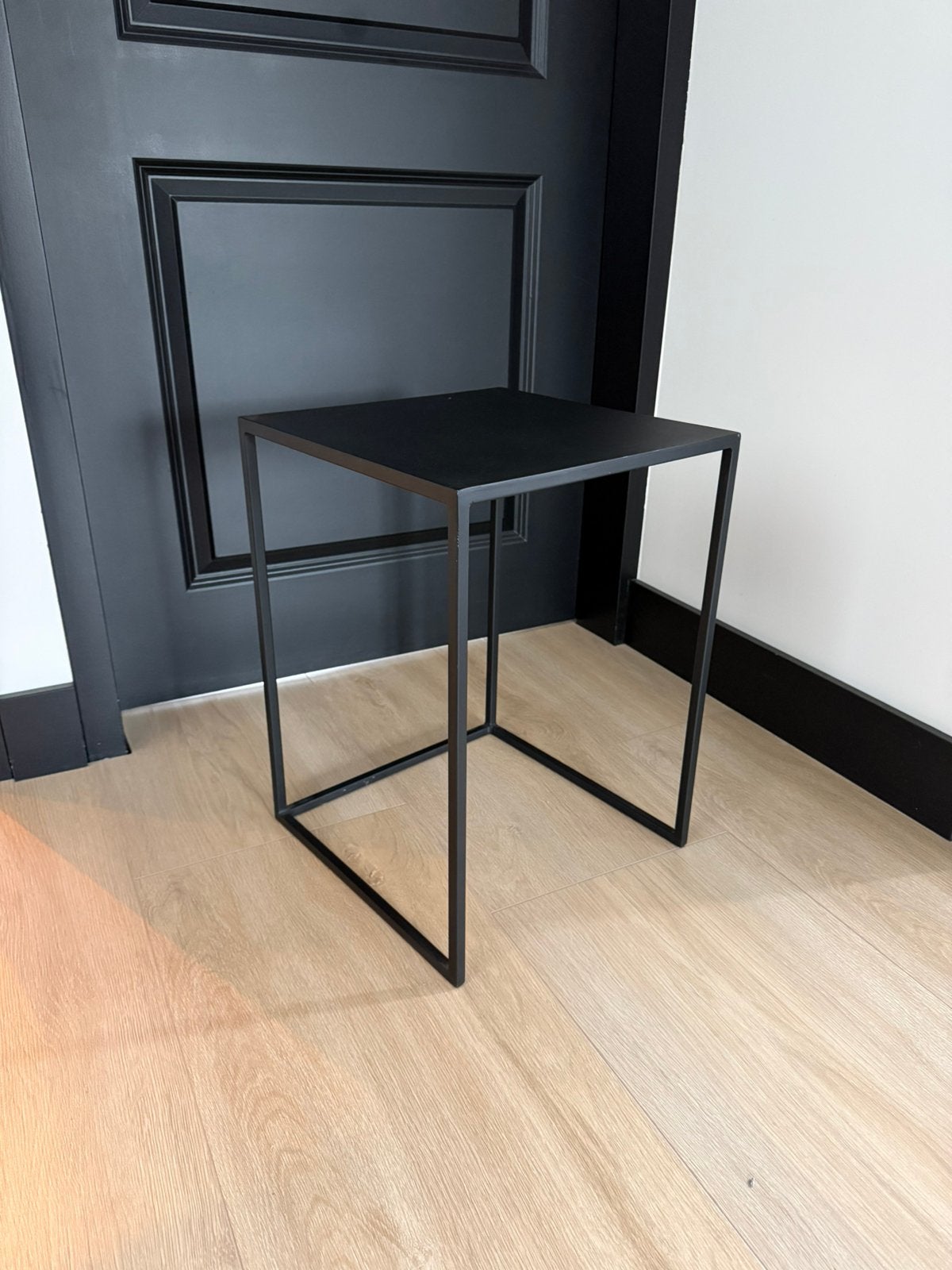 Bijzet tafeltje metaal, Huis en Inrichting, Tafels | Sidetables, Ophalen, 50 tot 100 cm, Vierkant, Zo goed als nieuw