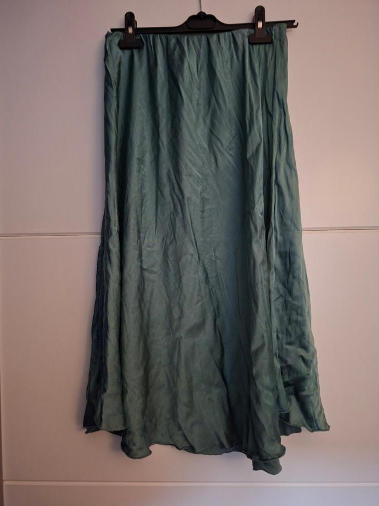 Zgan mint kleurige satijn achtige midi rok 1 maat t/m 42, Maat 42/44 (L), Ophalen of Verzenden, Zo goed als nieuw, Onder de knie