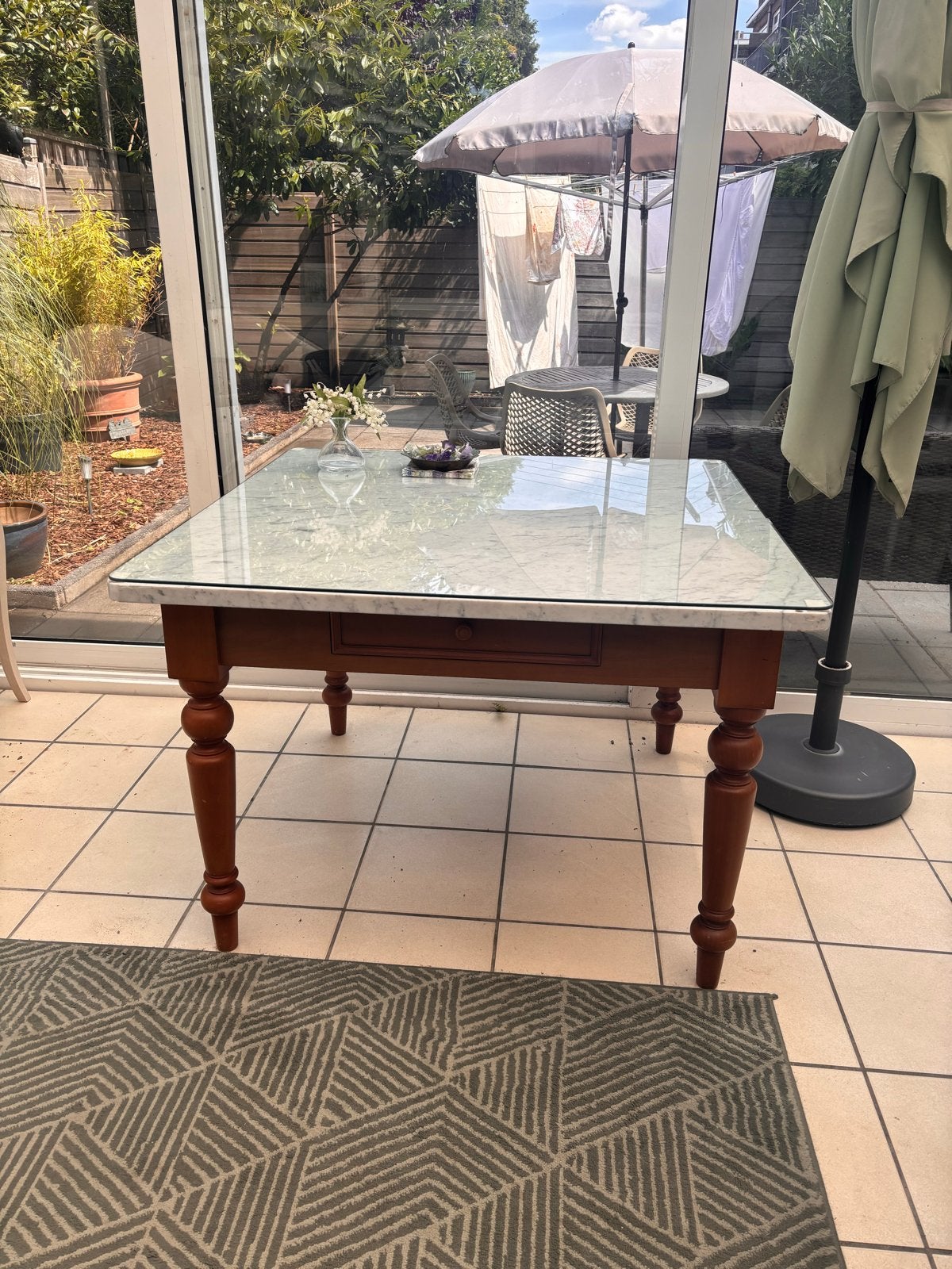 Italiaanse Design Tafel 110x110 met Marmer Blad, Ophalen, Overige materialen, 100 tot 150 cm, Vierkant