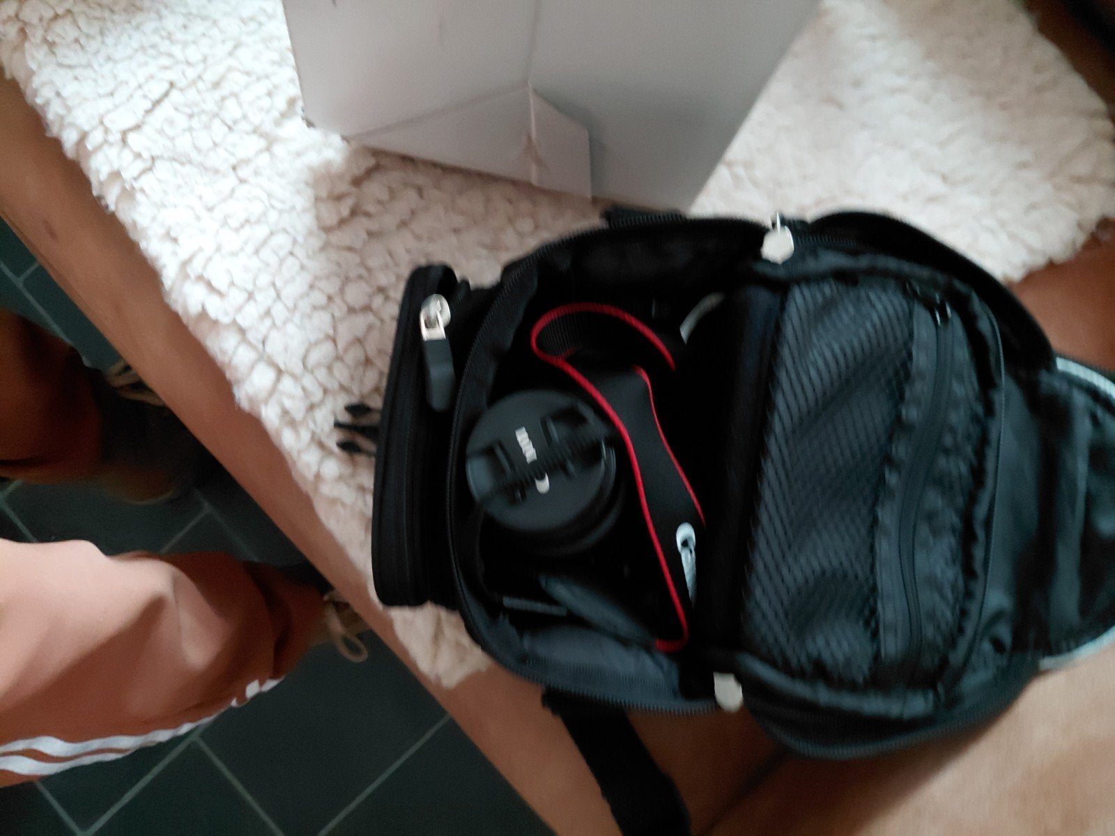 Complete Canon EOS R50 set met accessoires, Audio, Tv en Foto, Ophalen, Beeldstabilisatie, Canon, Accu