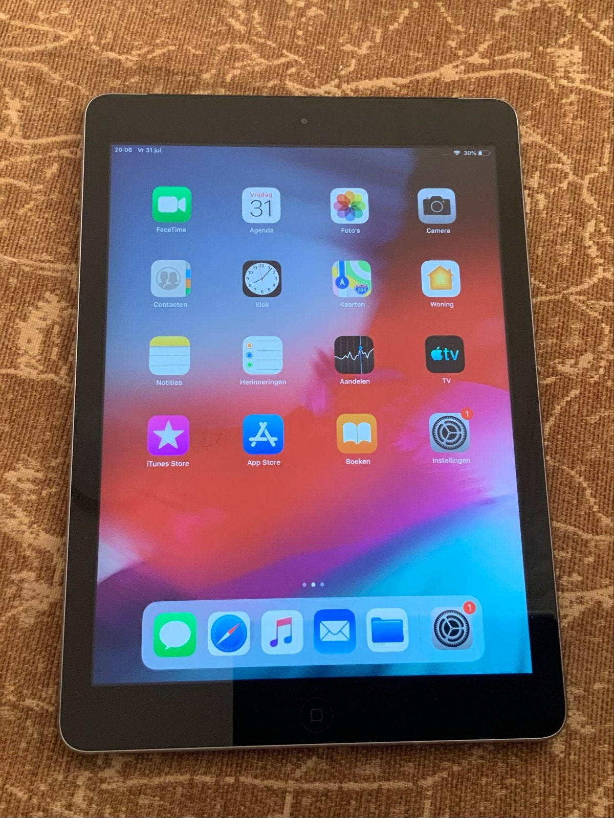 Apple iPad Air 16GB Wi-Fi - Zo goed als nieuw, 10 inch, Apple iPad Air, Ophalen of Verzenden, Zo goed als nieuw