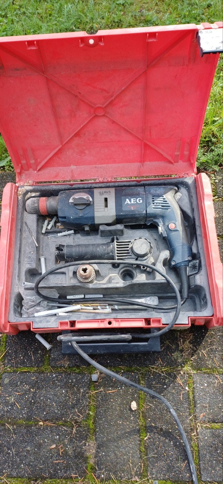 AEG Boorhamer in koffer - Krachtige boormachine, Boor- en/of Breekhamer, Ophalen of Verzenden, Klopboormechanisme, Gebruikt