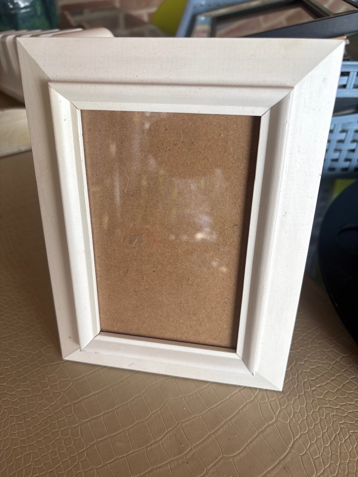 Witte fotolijst, staand of hangend, Huis en Inrichting, Gebruikt, Ophalen of Verzenden, Fotolijst, Wit