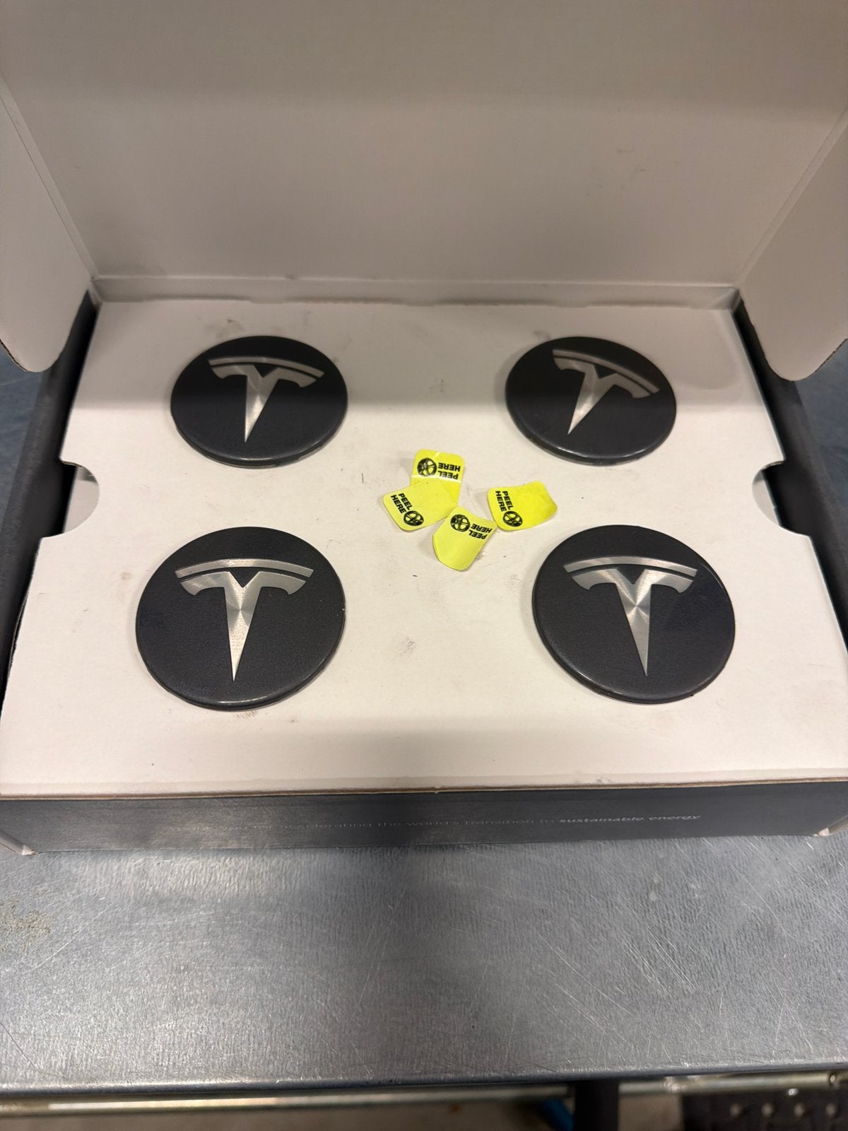Originele Tesla Wheel Cap Kit voor Model 3, Ophalen of Verzenden, Zo goed als nieuw