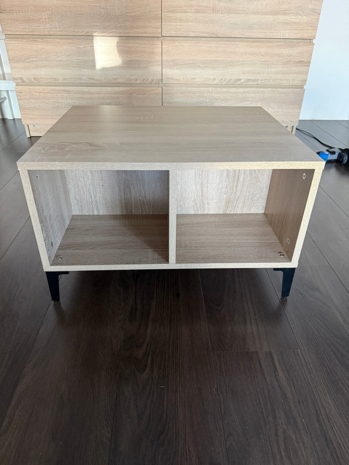 Bijzettafel, Huis en Inrichting, Tafels | Bijzettafels, Ophalen, Vierkant, 55 tot 75 cm, Zo goed als nieuw