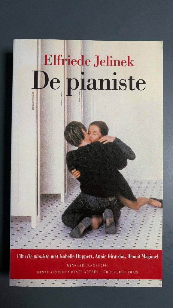 De pianiste - Elfride Jelinek, Boeken, Literatuur, Gelezen, Europa overig, Elfride Jelinek, Ophalen of Verzenden