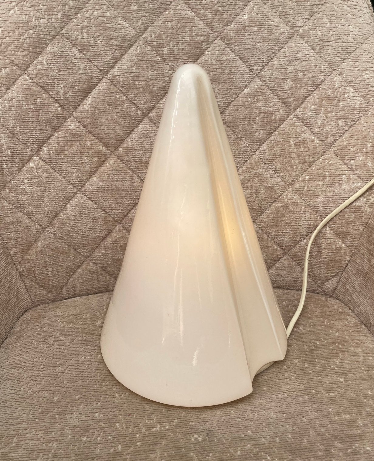 Tafellamp van Murano-glas in kegelvorm jaren 60, Ophalen, Wit, E27 (groot), Met stekker