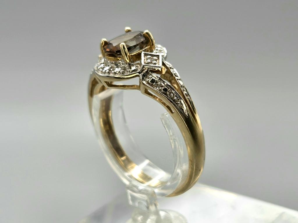 GoudenVintage ring met mystictopaas en diamant. 2026/310., Overige kleuren, ., Ophalen of Verzenden, Zo goed als nieuw