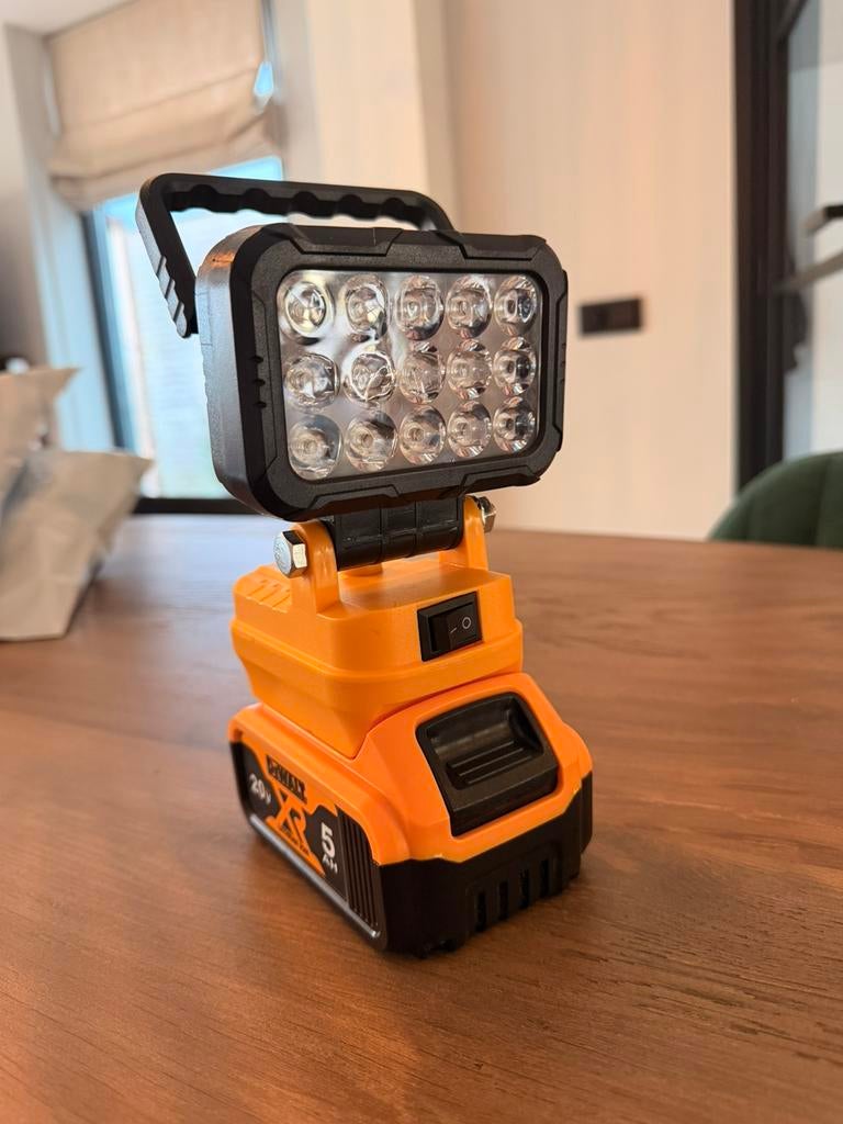 Compacte Power – LED Werklamp 10W DeWalt 18V/20V Compatible, Ophalen of Verzenden, Nieuw, Accu