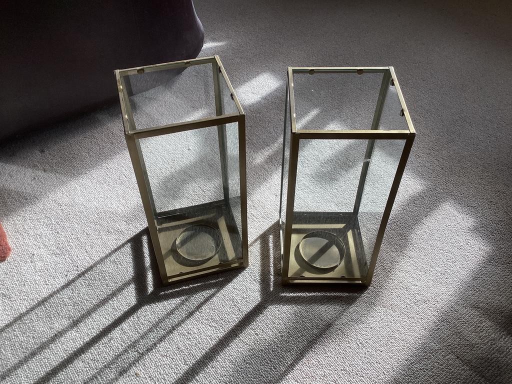 Windlicht twee stuks // hoog 33 diam. 14.5 cm, Ophalen of Verzenden, Zo goed als nieuw, Overige materialen
