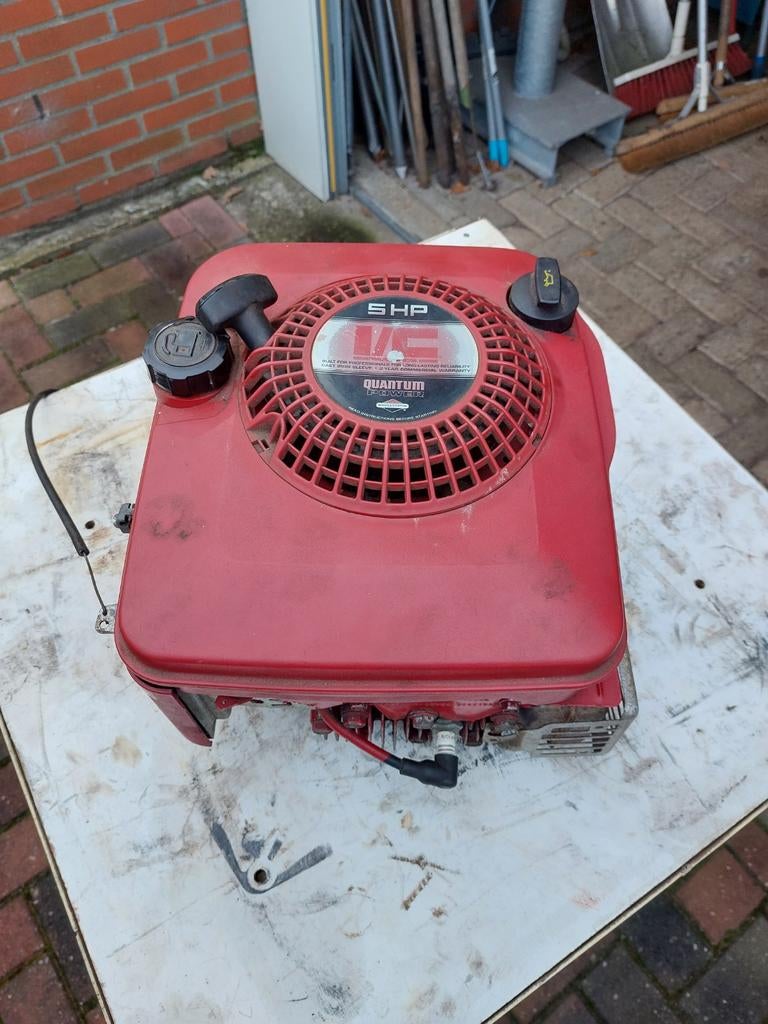 Grasmaaier Motor - Briggs & Stratton 5HP, Ophalen of Verzenden, Gebruikt, Benzinemotor, 1800 rpm of meer