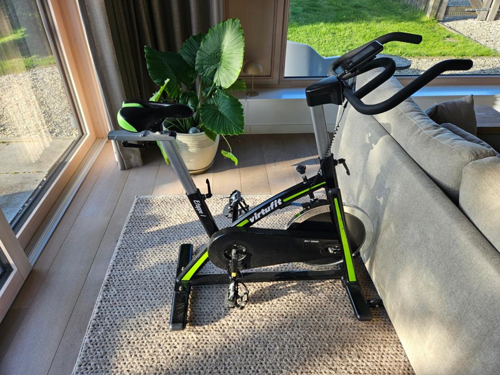 VirtuFit Etappe 1 Spinningfiets - Zo goed als nieuw, Sport en Fitness, Ophalen, Gebruikt, Hometrainer