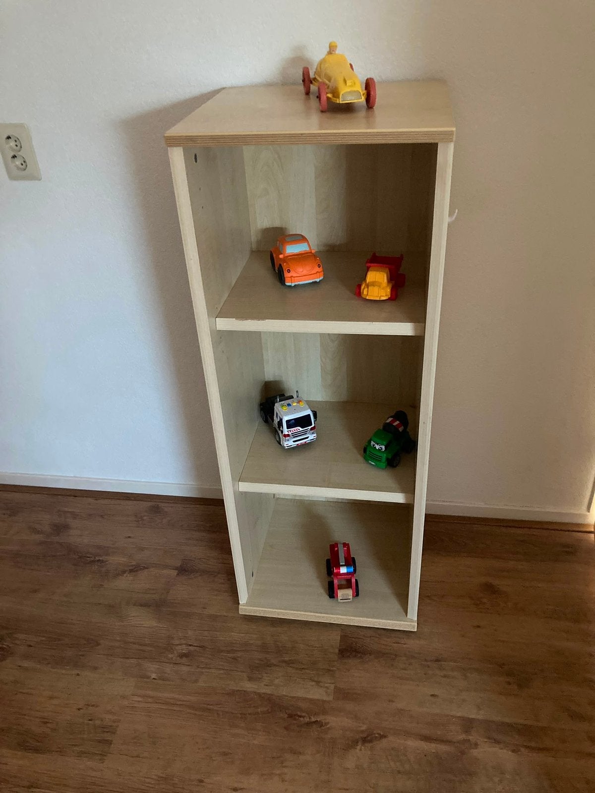 Mooi staand kastje, Huis en Inrichting, Kasten | Boekenkasten, Ophalen, Met plank(en), 100 tot 150 cm, Zo goed als nieuw
