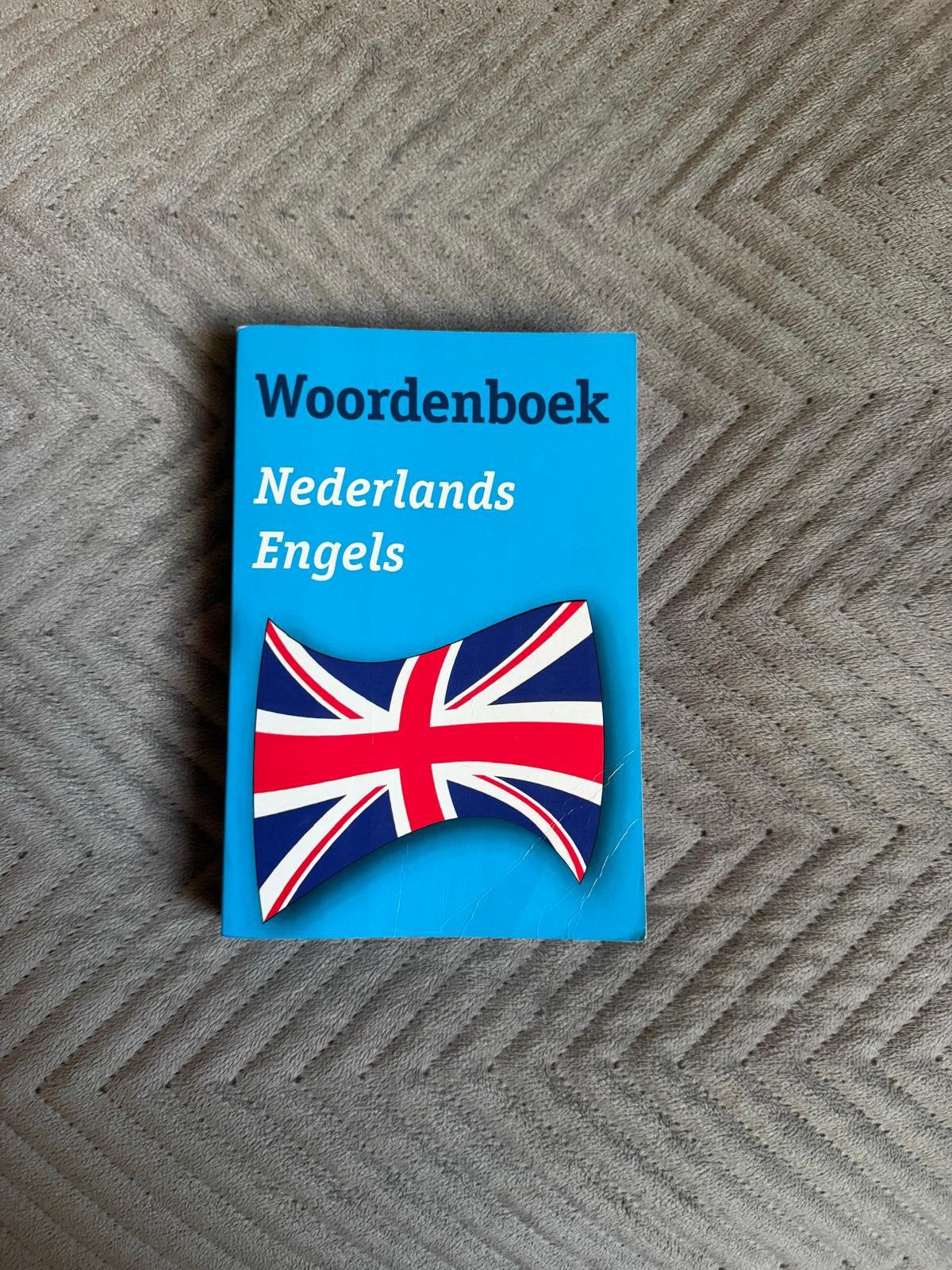 Woordenboek Nederlands - Engels, Verzenden, Zo goed als nieuw, Prisma of Spectrum, Engels