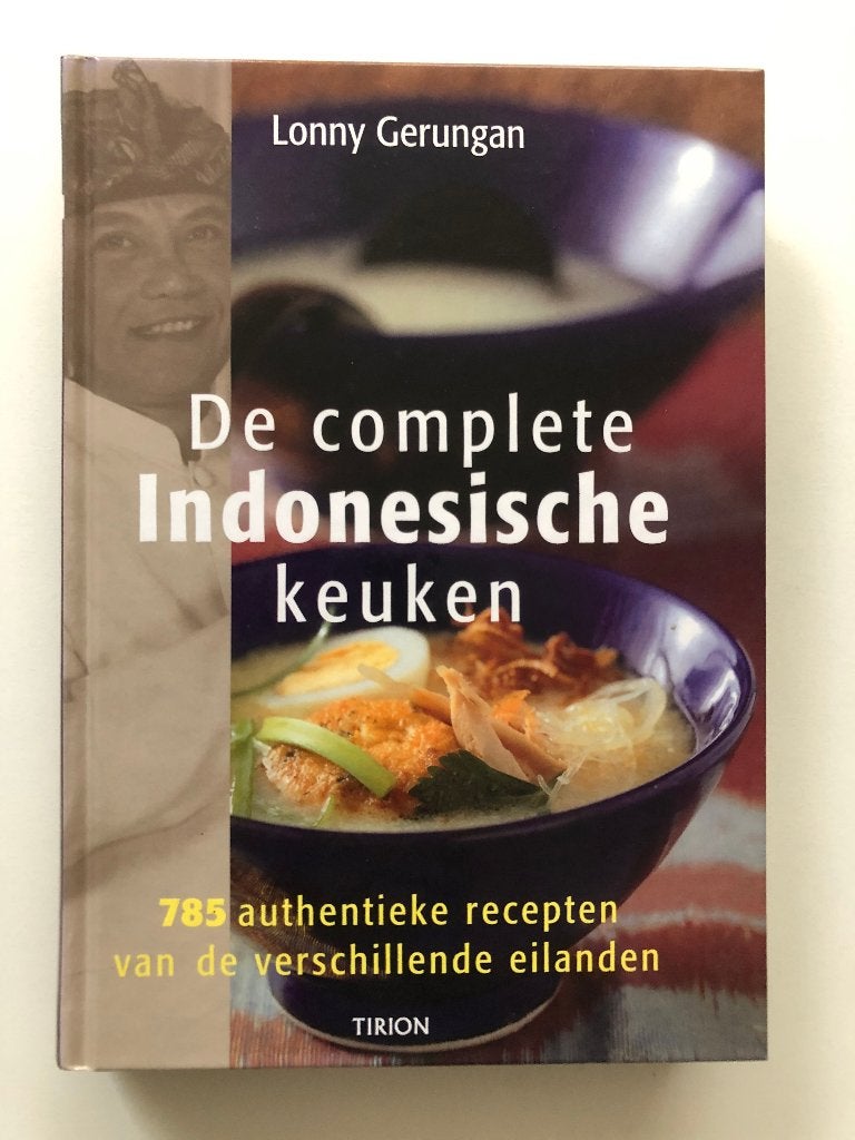 De complete Indonesische keuken, Boeken, Kookboeken, Hoofdgerechten, L. Gerungan, Zo goed als nieuw, Azië en Oosters