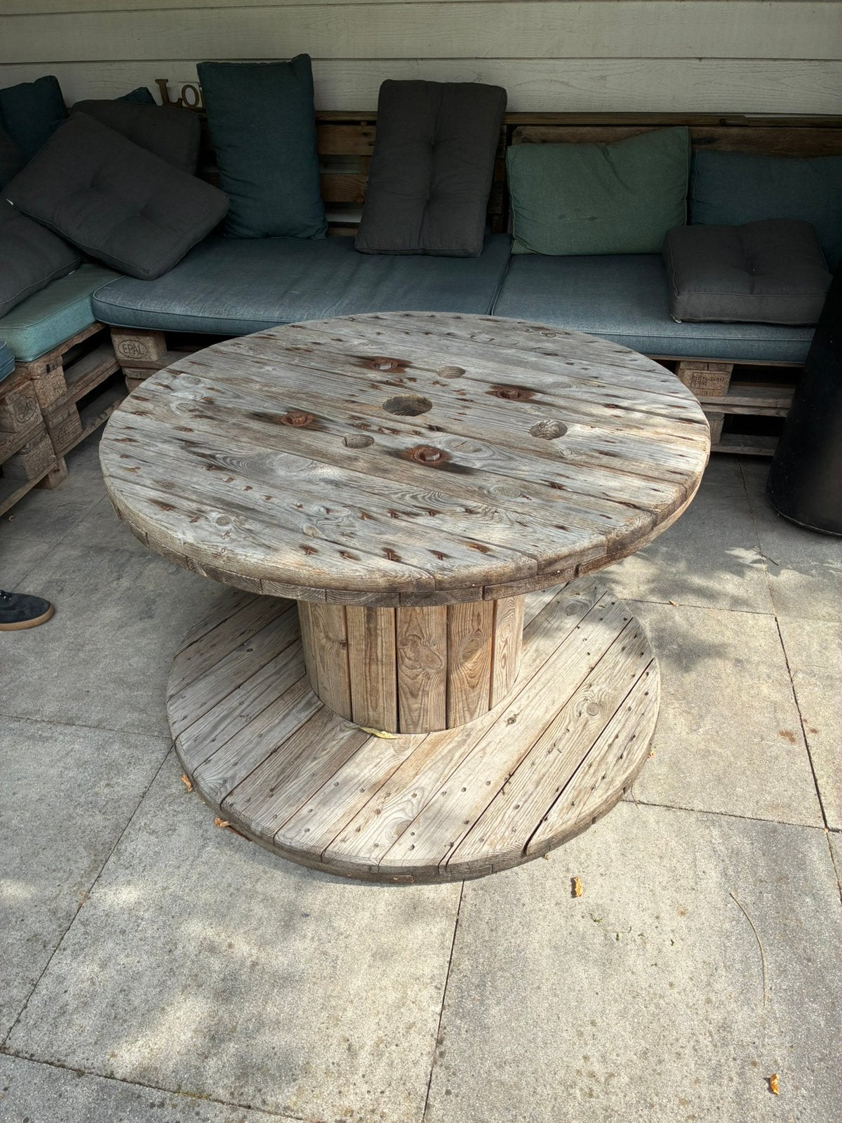 Klos tuintafel, Tuin en Terras, Ophalen, Gebruikt, Rond, Hout