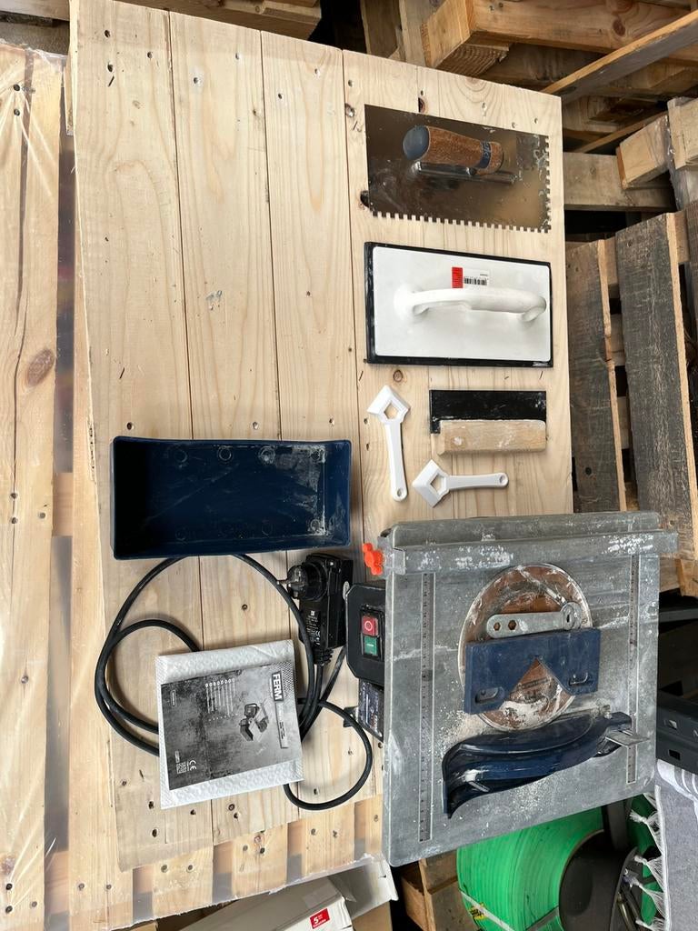 Tegelzaag, Doe-het-zelf en Verbouw, Gereedschap | Zaagmachines, Ophalen, Zo goed als nieuw, 1200 watt of meer, 30 tot 70 mm