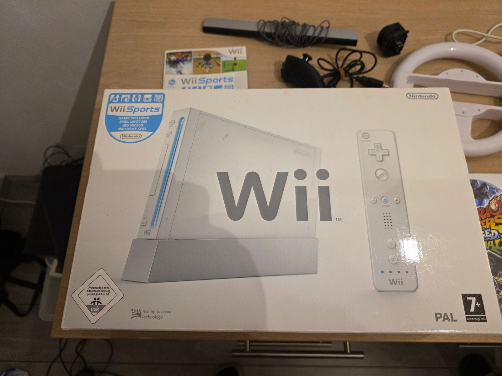 Wii spelcomputer, Ophalen, Gebruikt, Met 2 controllers, Met stuurtje