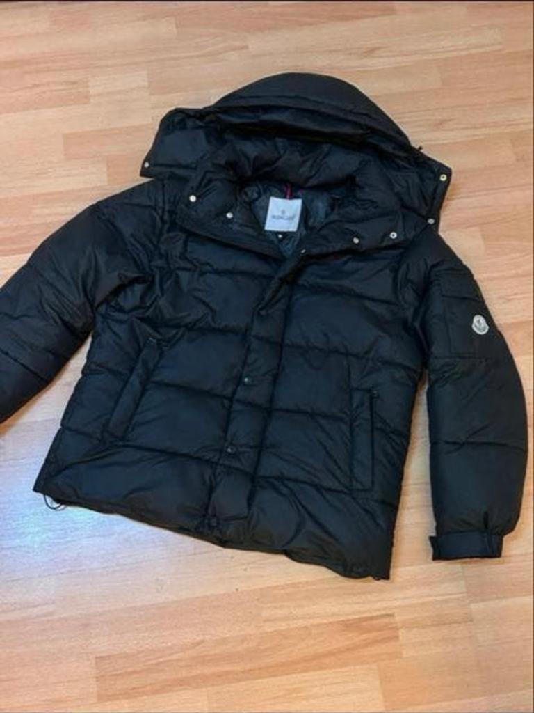 Moncler Vezere Zwart, Kleding | Heren, Jassen | Winter, Ophalen of Verzenden, Zo goed als nieuw, Maat 48/50 (M), Zwart