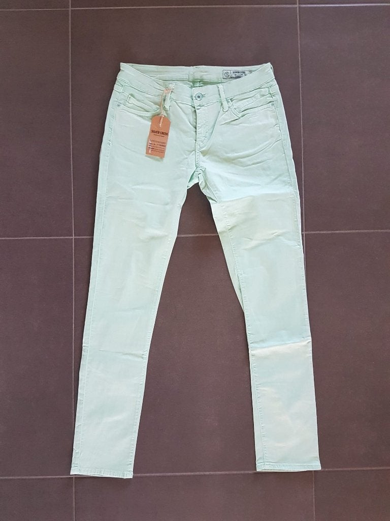 Nieuwe Silver Creek jeans - Lichtgroen - Maat W31-W32, Kleding | Dames, Overige kleuren, Silver Creek, Nieuw, Ophalen of Verzenden