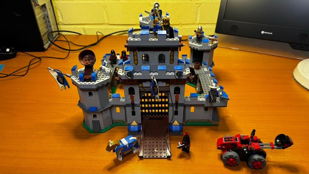 Lego Castle Koningskasteel met ridders en accessoires, Kinderen en Baby's, Speelgoed | Duplo en Lego, Ophalen, Gebruikt, Lego
