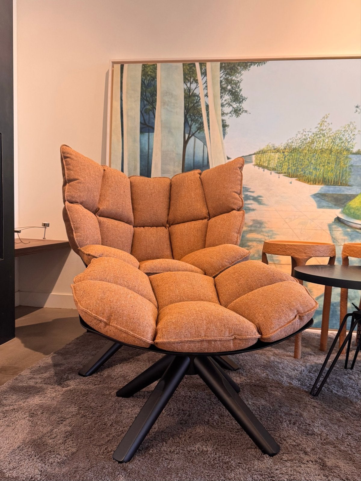 2x B&B Italia Husk fauteuil met ottoman, zo goed als nieuw, Huis en Inrichting, Ophalen, Zo goed als nieuw, Stof, 75 tot 100 cm