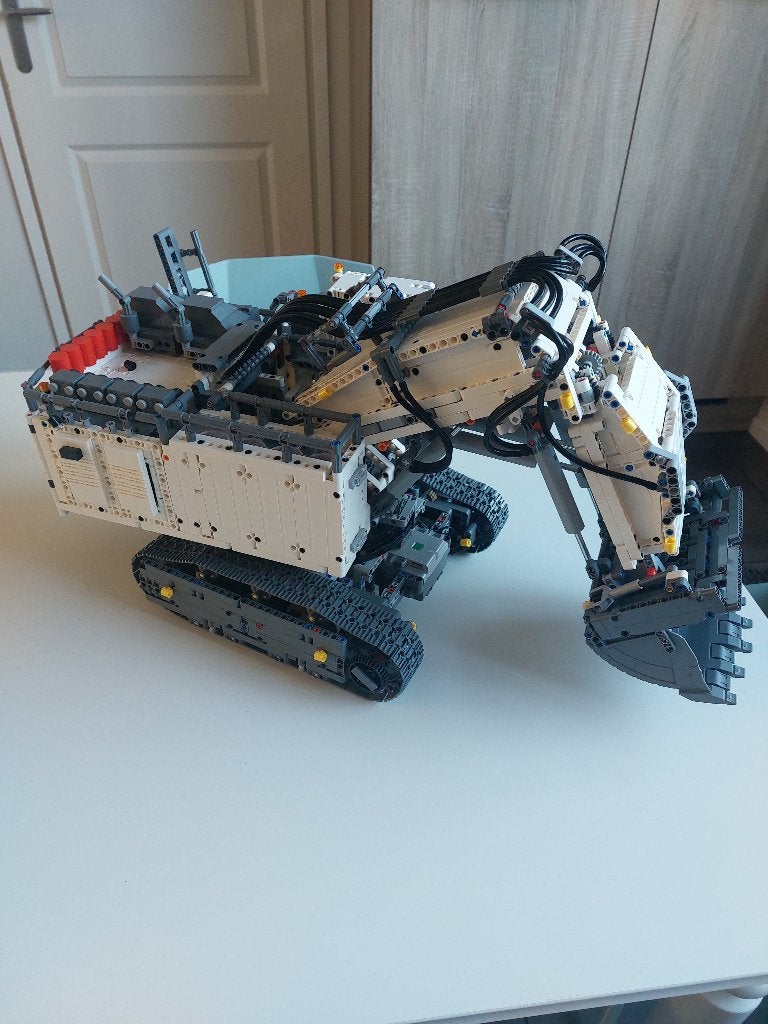 technic Lego 42100 Liebherr R 9800 graafmachine, Lego, Ophalen of Verzenden, Zo goed als nieuw, Technic