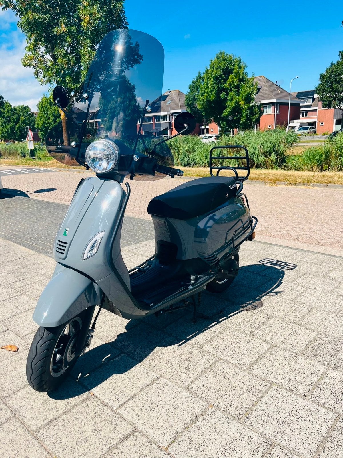 Berini Napoli nardo grey - Zo goed als nieuw, Ophalen, Zo goed als nieuw, Maximaal 25 km/u, Benzine