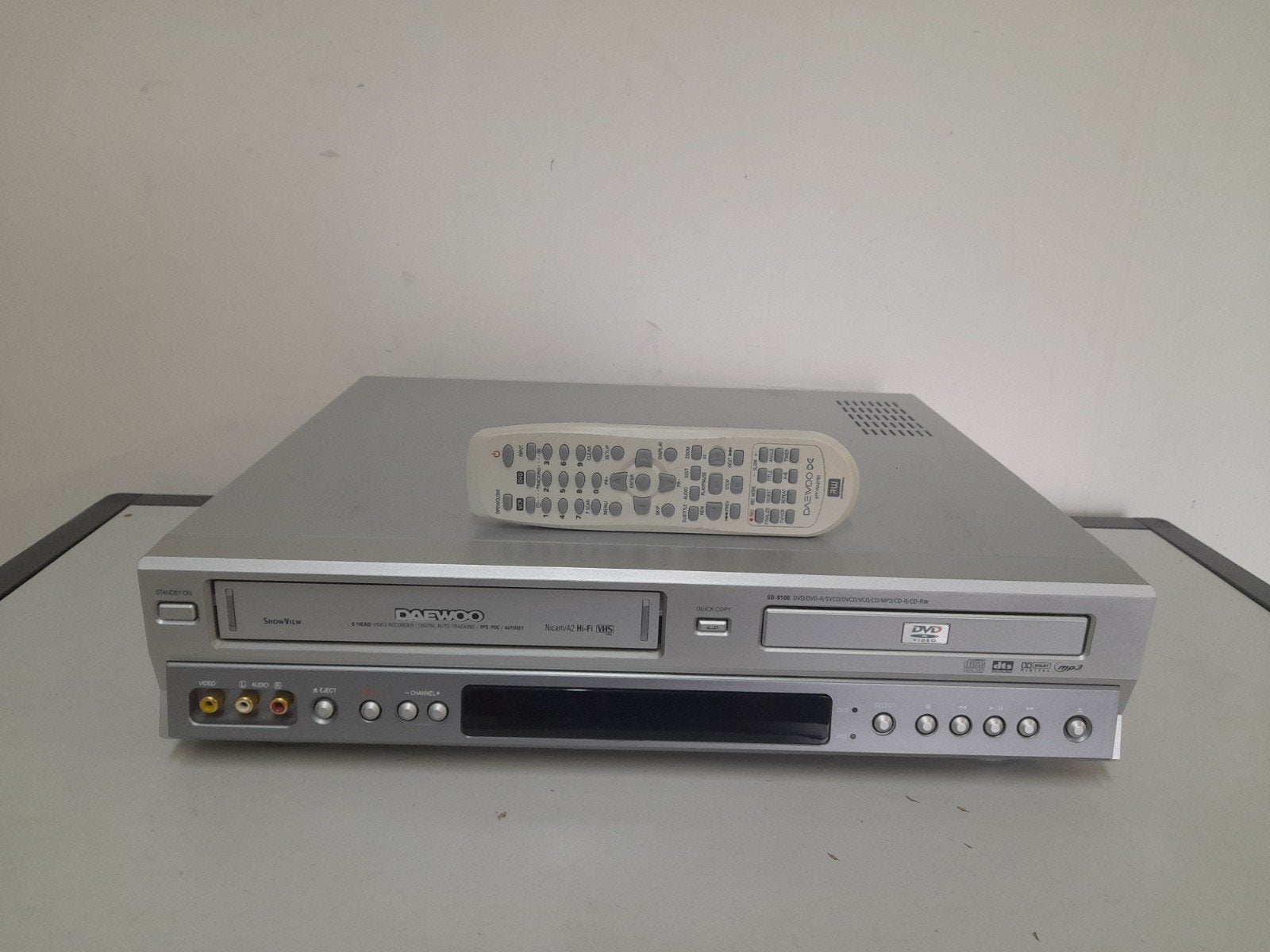 Daewoo SD-9100 Videorecorder / DVD player Combi, Audio, Tv en Foto, Videospelers, Ophalen of Verzenden, Gebruikt, VHS-speler of -recorder
