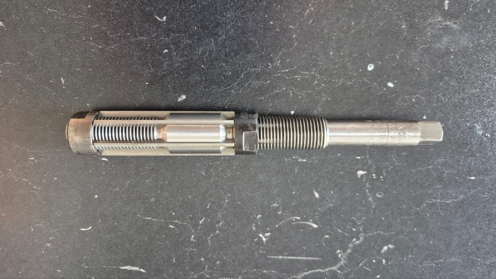 Hunger verstelbare gaten ruimer type D 27.5-31.5mm, Doe-het-zelf en Verbouw, Ophalen of Verzenden