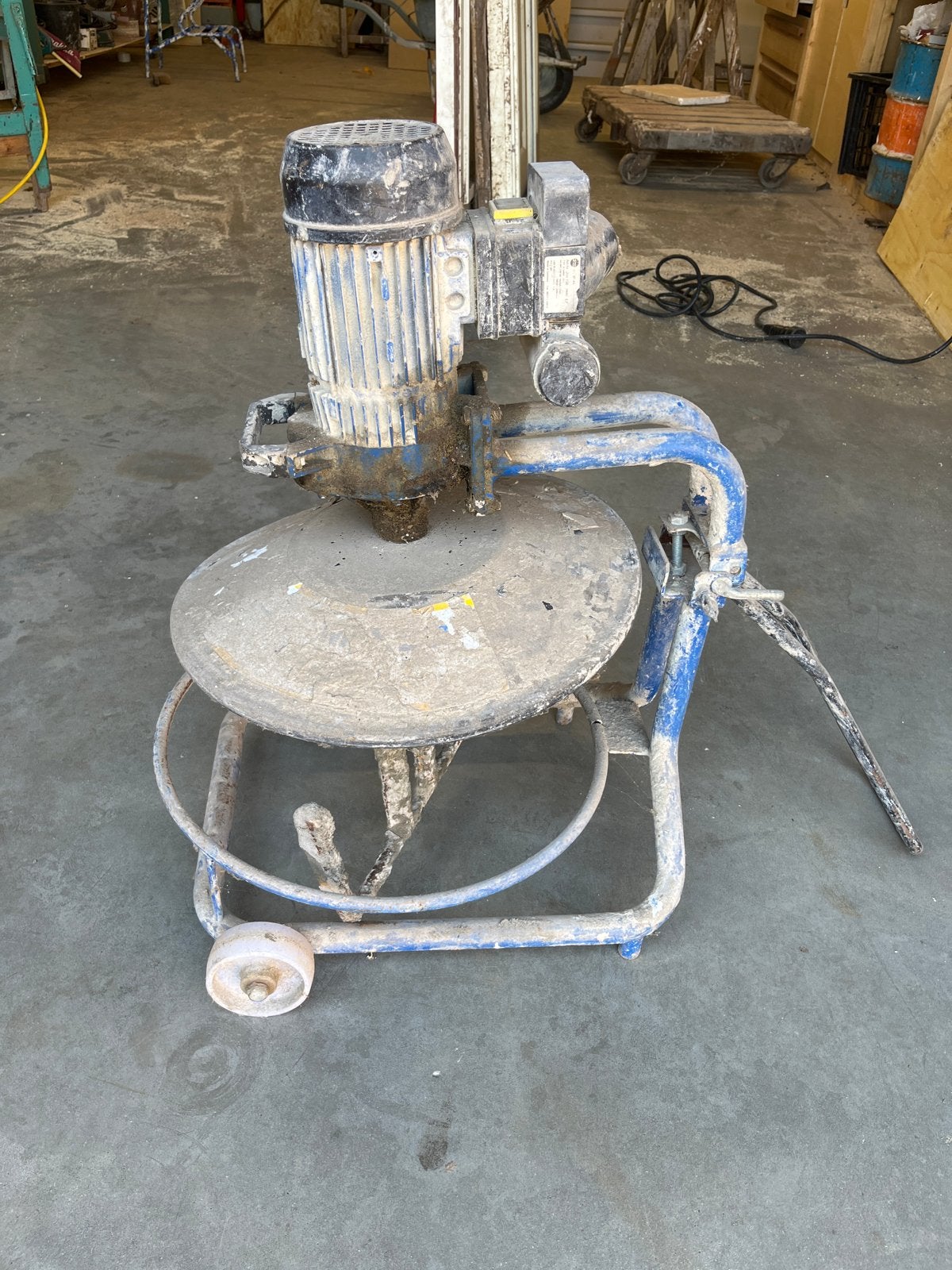 Carat Mixer voor kuipen - dwangmenger, Ophalen, Gebruikt
