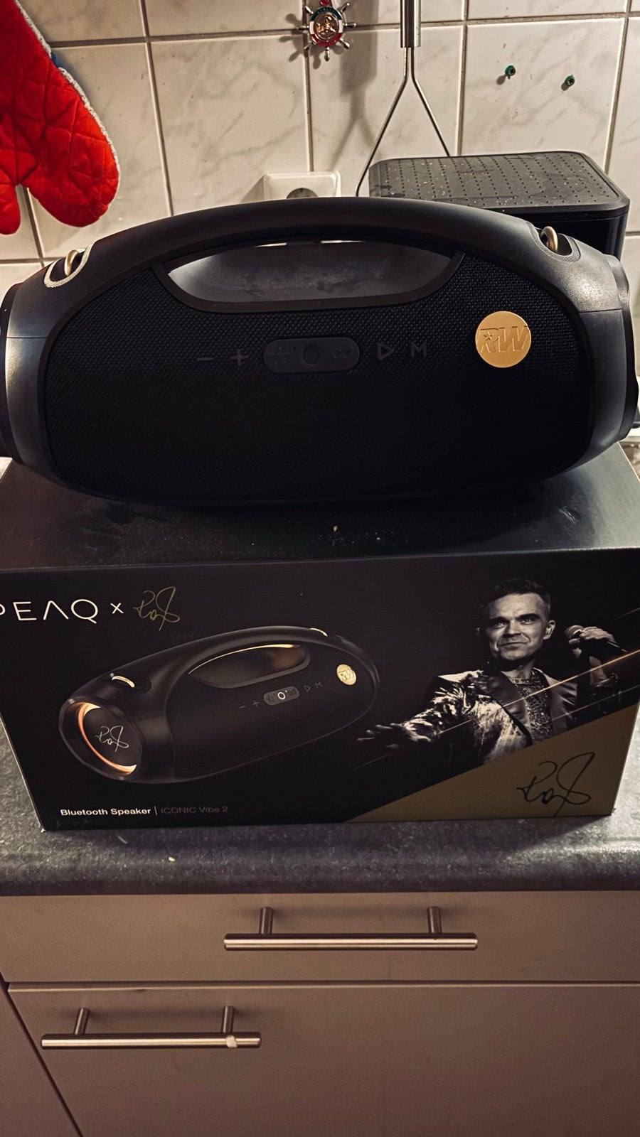 PEAQ x Robbie Williams Bluetooth Speaker - Zo goed als nieuw, Zo goed als nieuw, Draagbare speaker, Bluetooth, Ophalen