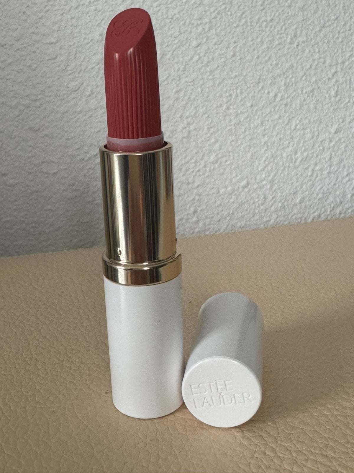 EsteeLauder 420  Rebellious Rose, Ophalen, Nieuw