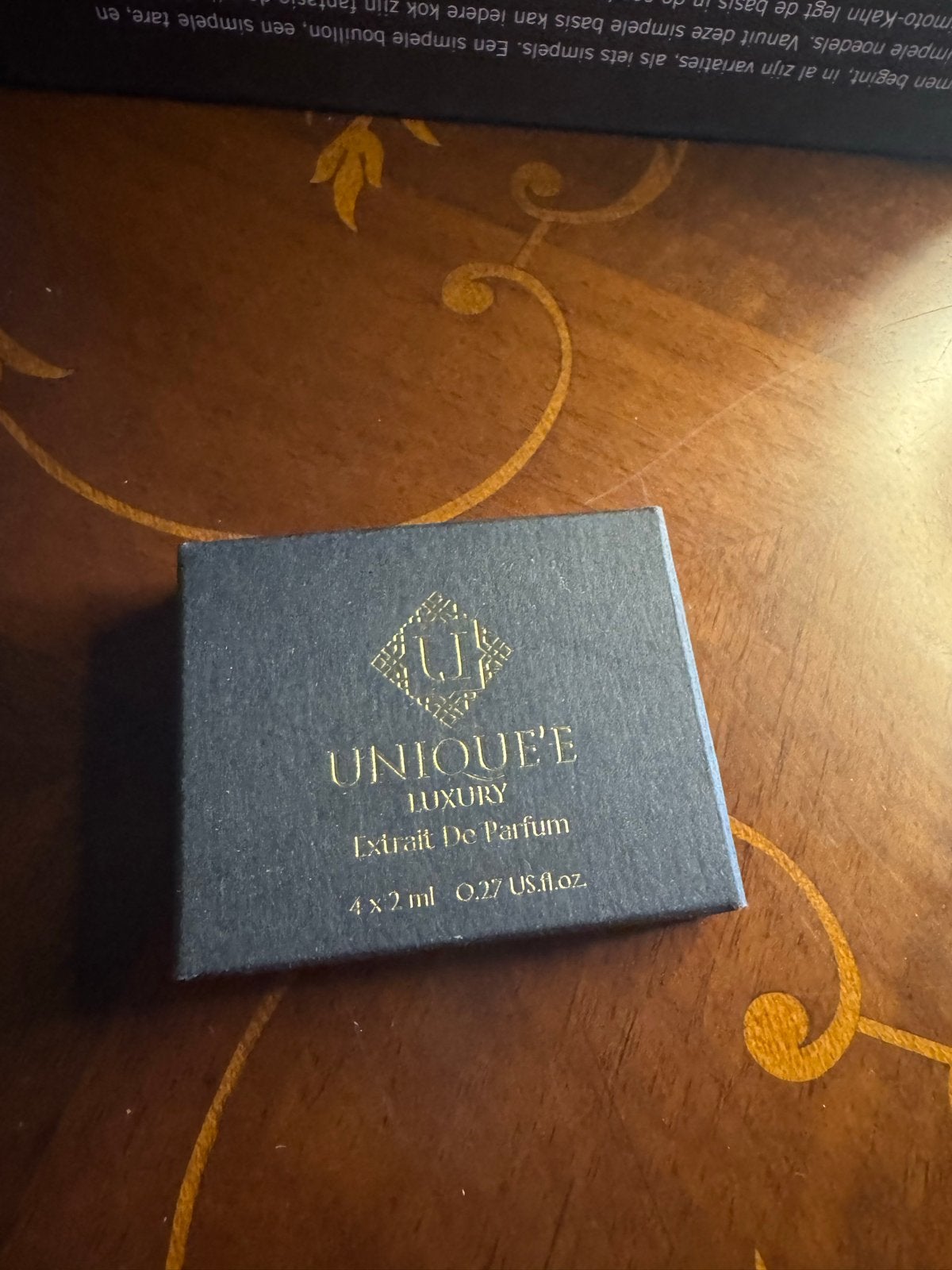 Unique'e Luxury Extrait De Parfum - 4x2ml Sample Set, Ophalen of Verzenden, Nieuw