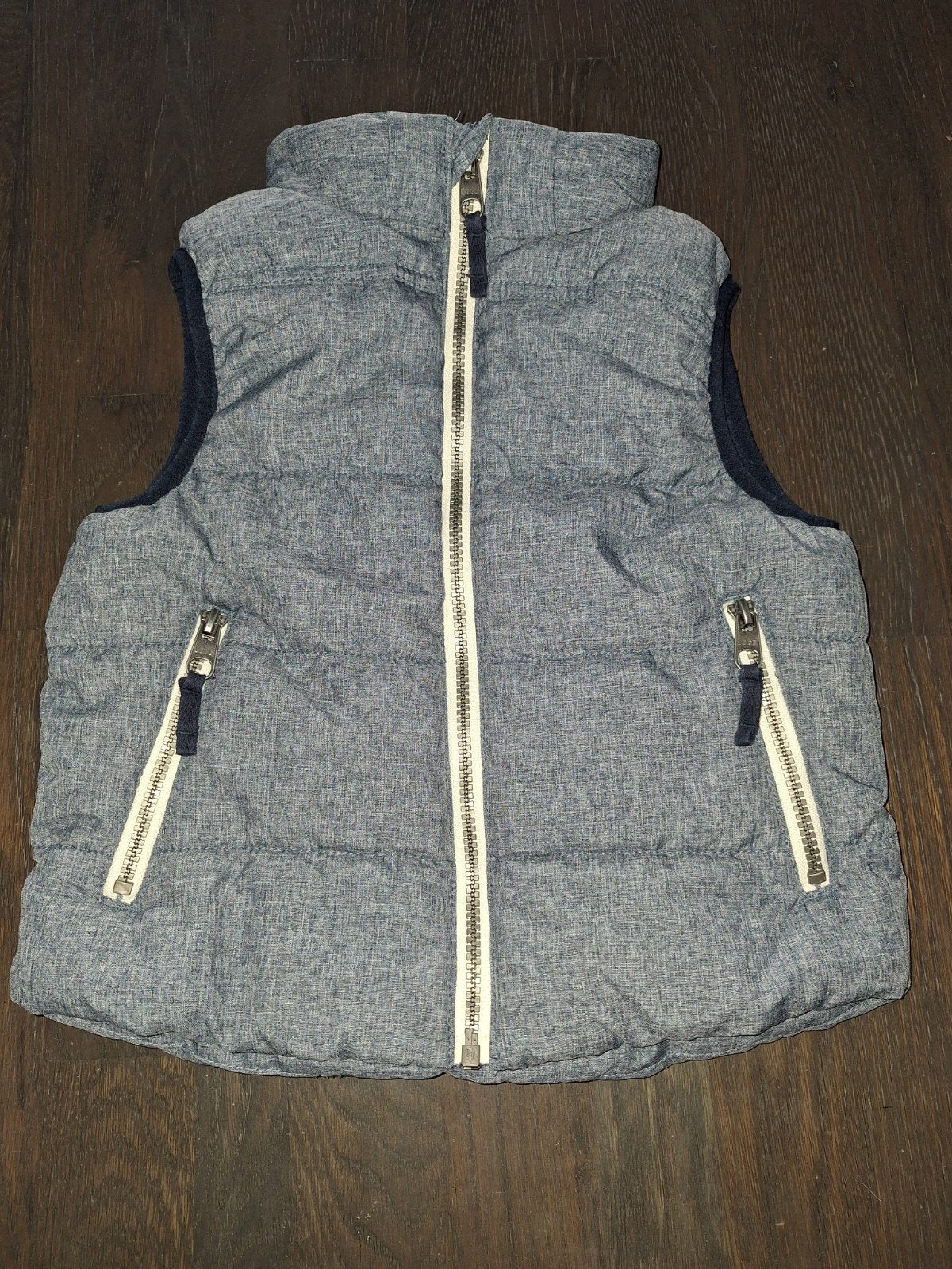 Blauwe bodywarmer met afritsbare capuchon. Maat 110, Overige typen, Jongen of Meisje, H&M, Ophalen of Verzenden