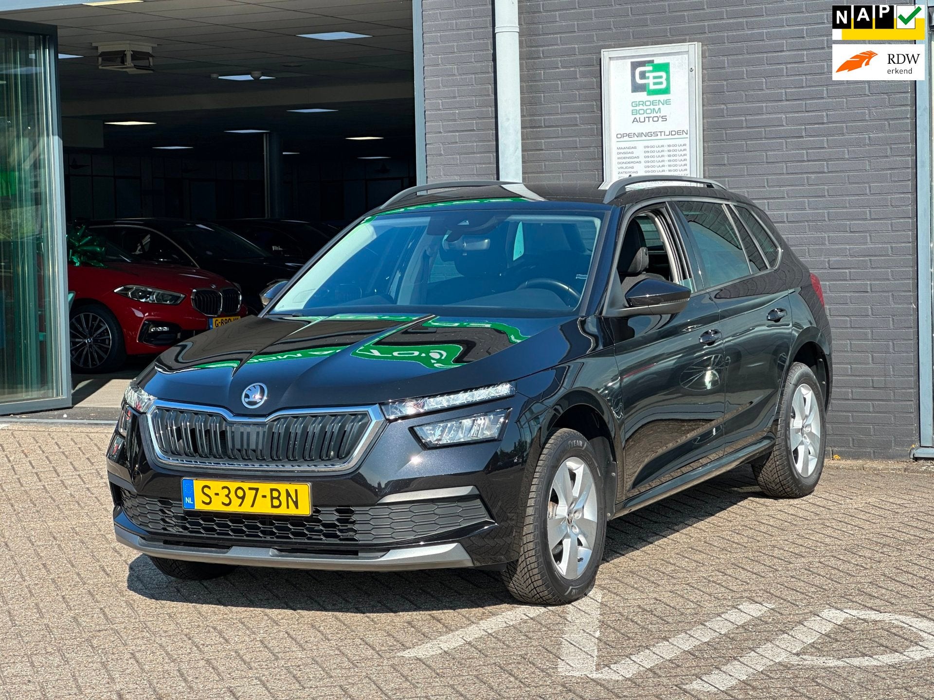 Skoda Kamiq 1.0 TSI Ambition/1STE EIG/APP-CONNECT/PDC/AIRCO/, Auto's, Stof, Gebruikt, Euro 6, 620 kg