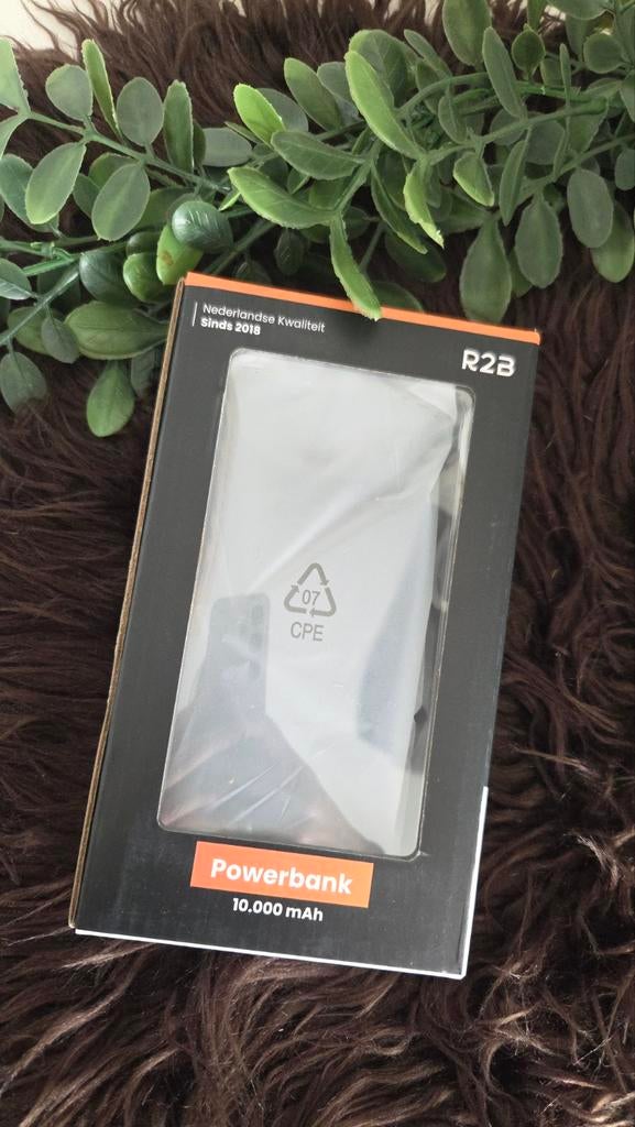 R2B Powerbank 10.000 mAh - Laad tot 3 apparaten tegelijk, Ophalen of Verzenden, Nieuw, R2B