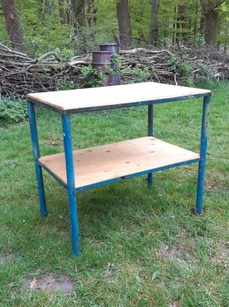 Oud Vintage Industrieel Rek Wandkast Wandrek Kast, Gebruikt, T, Ophalen of Verzenden, N
