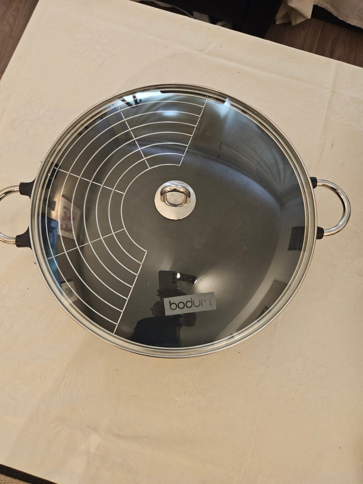 Bodum Chambord Gietijzeren Wok 37cm met Glazen Deksel !, Huis en Inrichting, Keuken | Potten en Pannen, Zo goed als nieuw, Wok