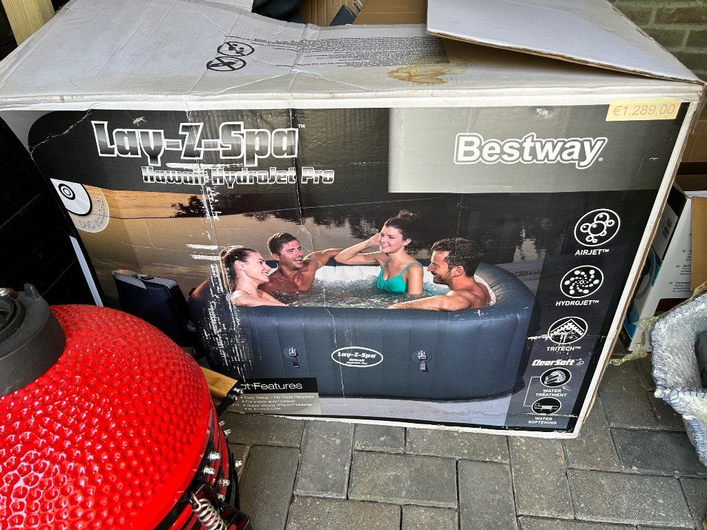 Bestway Lazy-Z Hawaii Spa, Ophalen, Gebruikt, Filter, Opblaasbaar