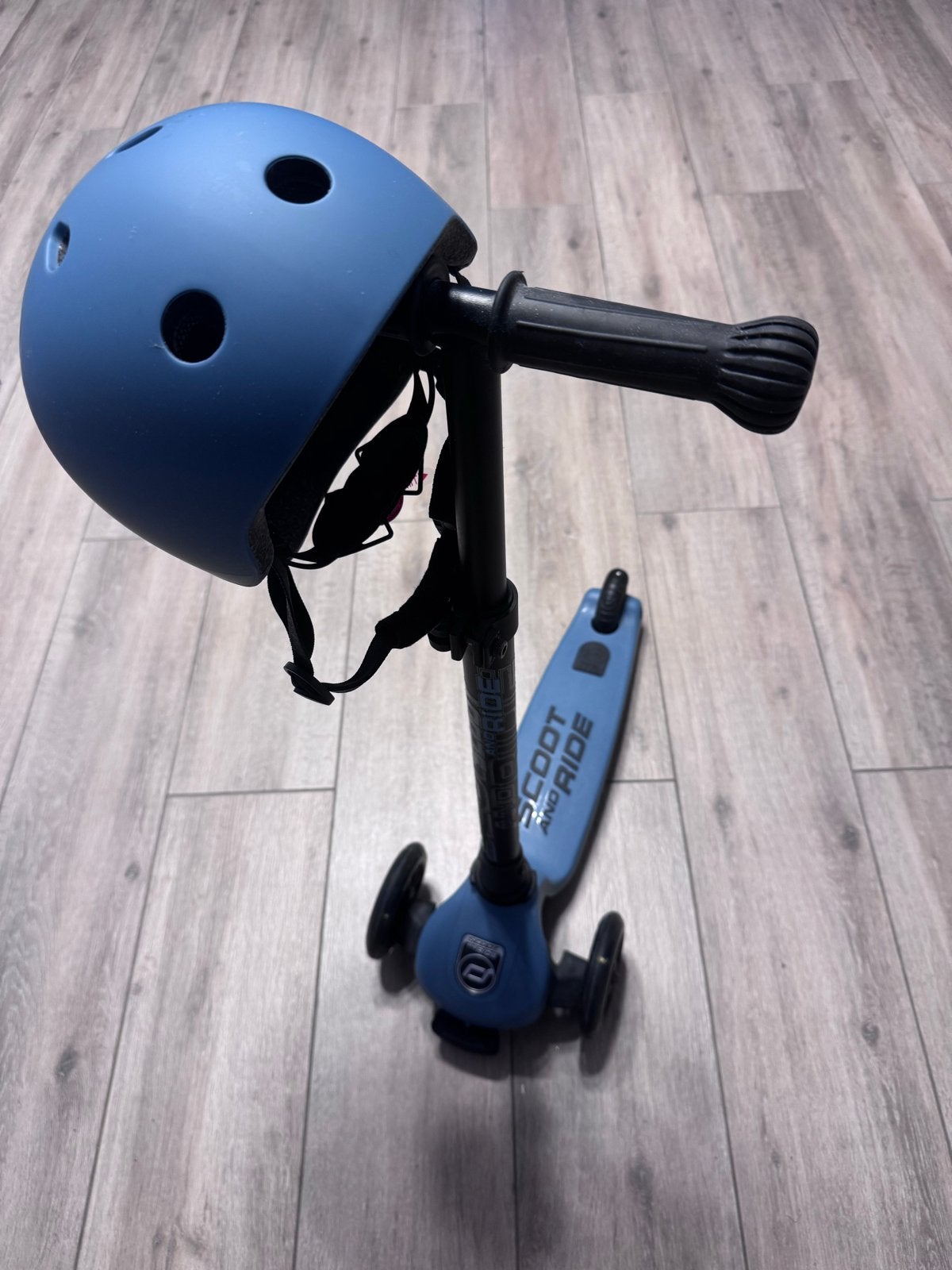 Scoot & Ride Highwaykick 3 step met helm (maat S-M), Ophalen, Zo goed als nieuw, Gewone step