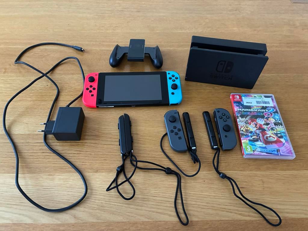 Nintendo Switch Original met accessoires en game, Spelcomputers en Games, Ophalen of Verzenden, Met 3 controllers of meer, Switch Original
