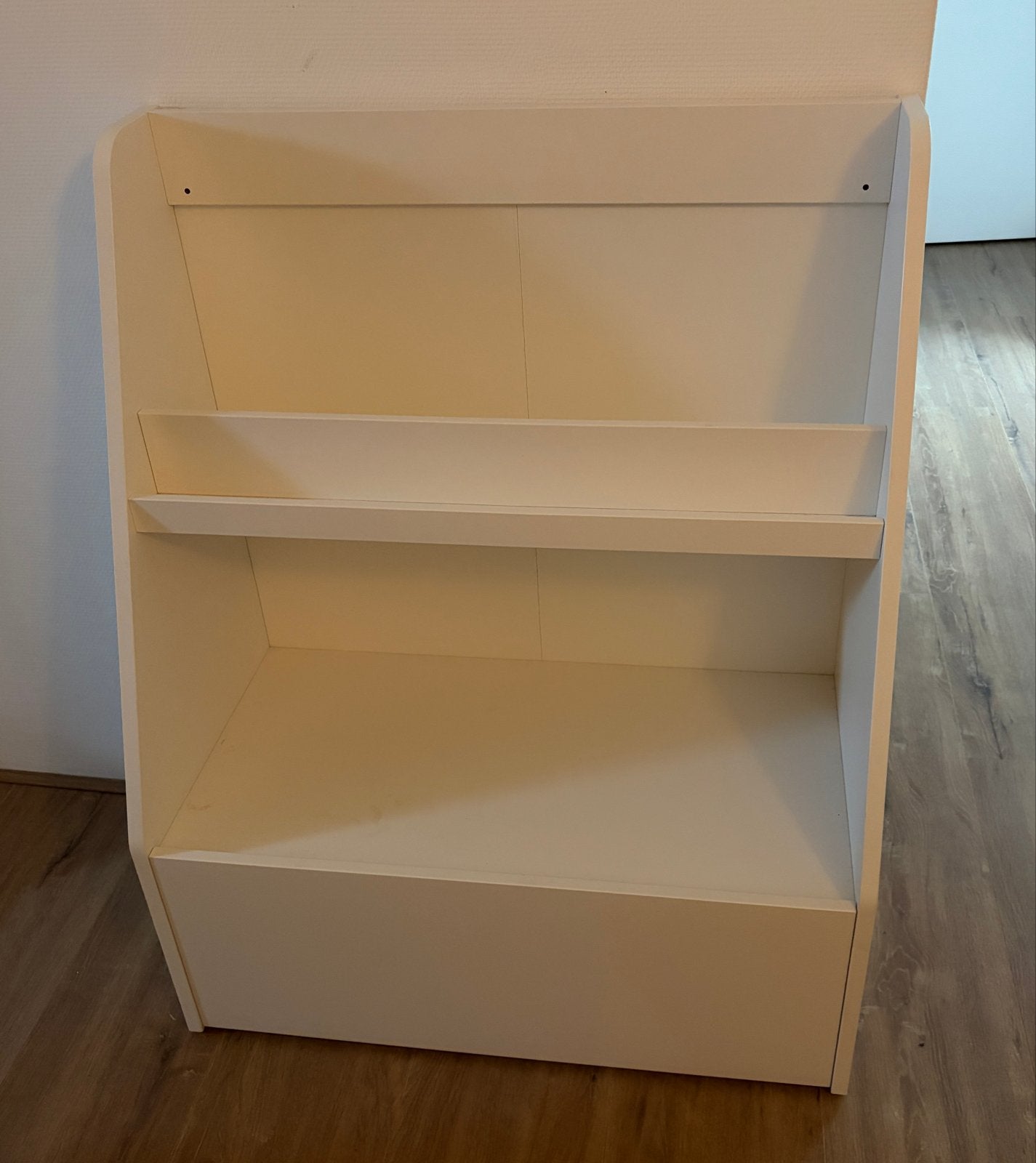 IKEA Bergig Boekenkast/Opberger met Lade, Ophalen, Zo goed als nieuw, Kast