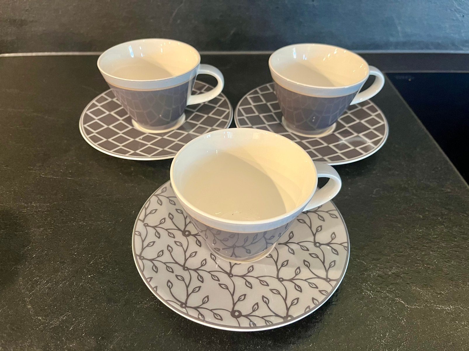 Villeroy & Boch kop en schotels (3), Ophalen of Verzenden, Zo goed als nieuw, Overige stijlen, Kop(pen) en/of Schotel(s)