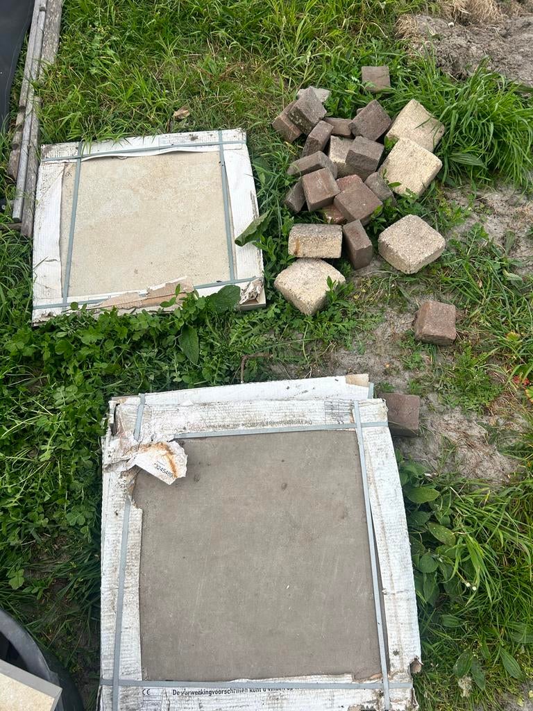 Restpartij 3cm dikke keramieken tegels, Ophalen, Gebruikt, Keramiek, 20 tot 40 cm