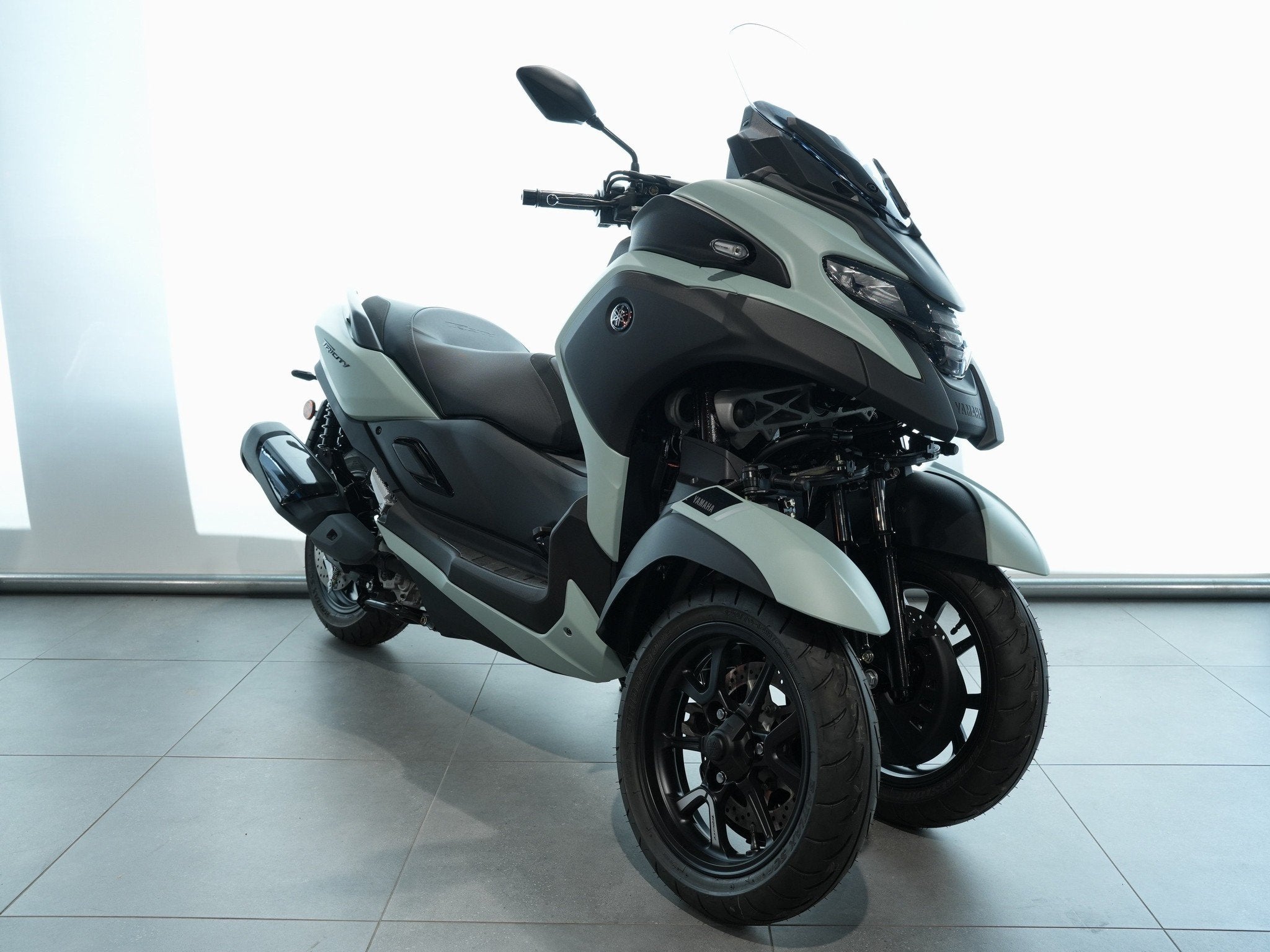 Yamaha TRICITY 300 (bj 2026), Motoren, Scooter, Klantenservice@yamaha-motor.nl, Koolhovenlaan 101
1119 NC  Schiphol-Rijk, NL, 12 t/m 35 kW
