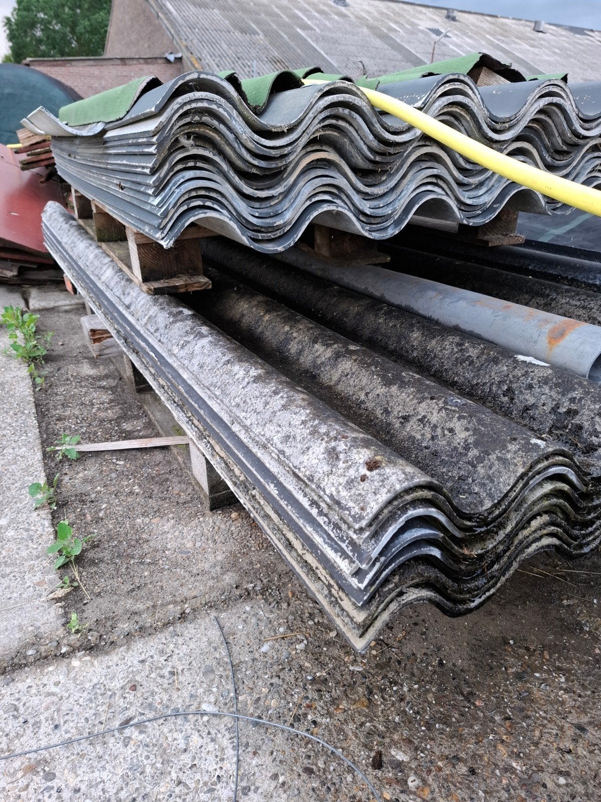 GRATIS dakplaten asbest VRIJ, Dakplaat of Dakpanplaat, Zwart, Ophalen of Verzenden, 15 m² of meer