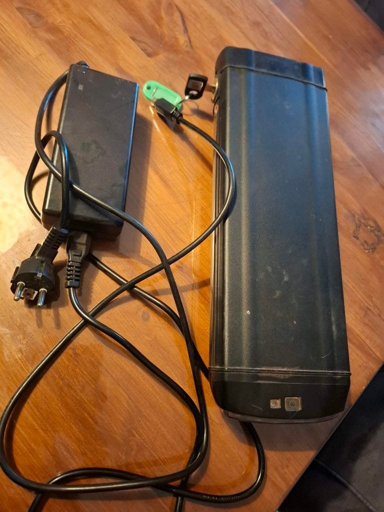 stella accu type 2 met lader, Fietsen en Brommers, Gebruikt