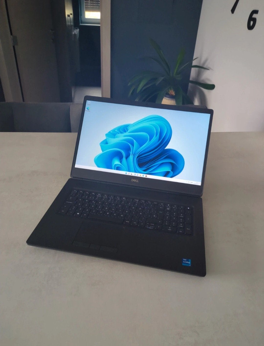 Dell Precision 7760 17.3 i7 RTX A4000 – 64GB RAM / 2TB SSD, Computers en Software, Windows Laptops, 64 GB of meer, Met videokaart