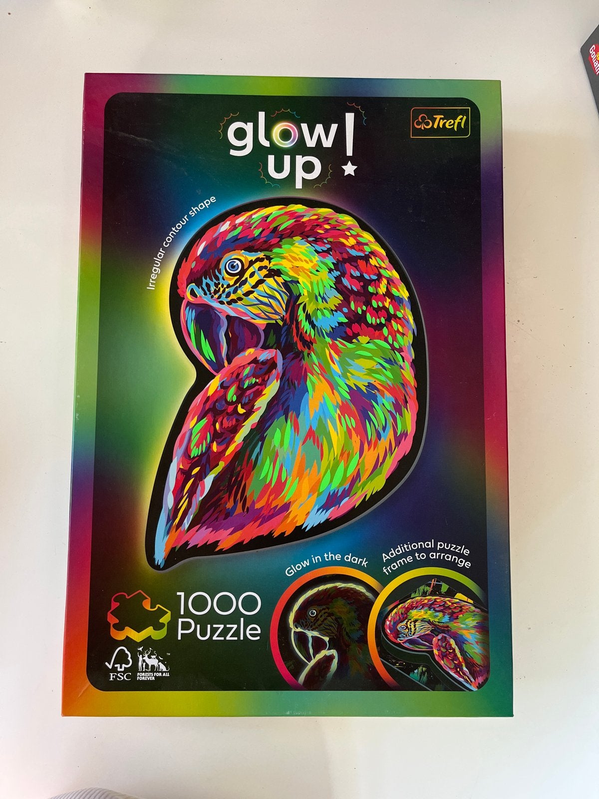 Puzzel 1000, Trefi Glow in the Dark Papegaai, Ophalen, 500 t/m 1500 stukjes, Gebruikt, Legpuzzel